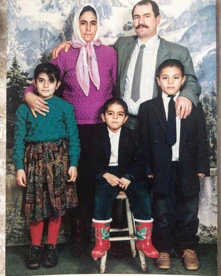 Ünlülerin çocukluk fotoğrafları