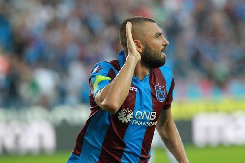 Burak Yılmazın berberi transferi duyurdu