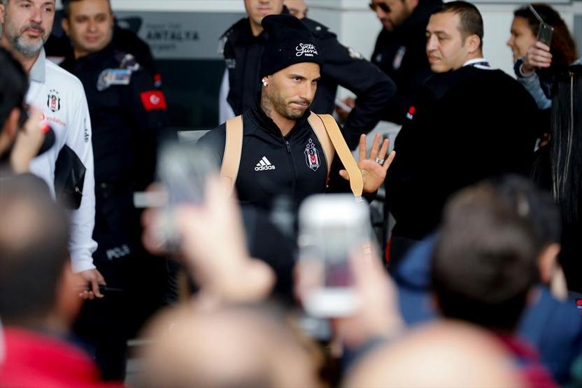Antalyada Burak Yılmaz aleyhine tezahüratlar