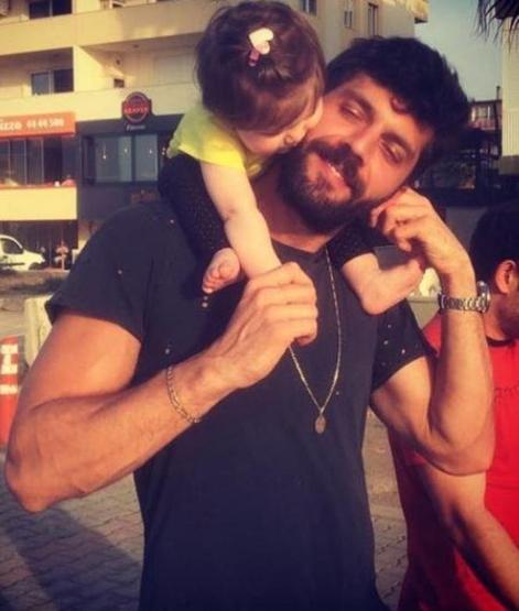 Can Nergis: Erkeklerden de kadınlardan da ahlaksız teklifler aldım