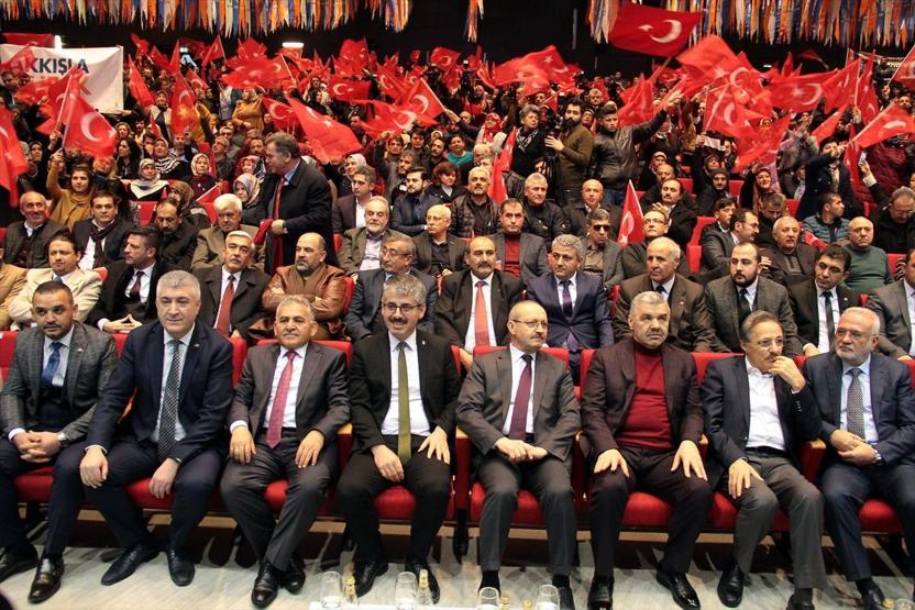 AK Parti 18 ilde adaylarını açıkladı
