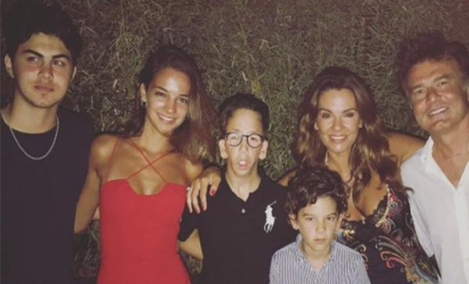 Özlem Kaymaz oğlu Danieli tedavi için Antalyaya götürdü