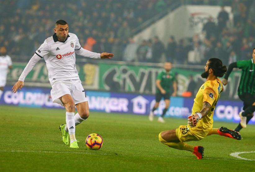 Beşiktaş 2019a galibiyetle başladı