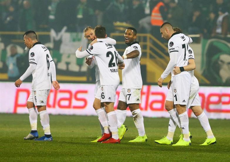 Beşiktaş 2019a galibiyetle başladı