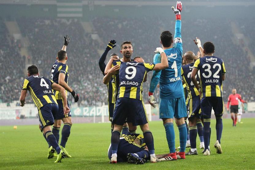 Bursaspor 89da Fenerbahçeyi üzdü