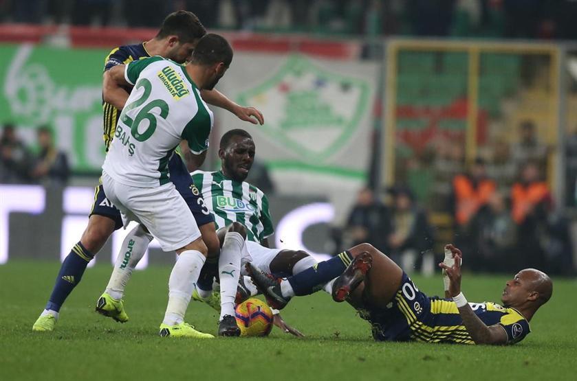 Bursaspor 89da Fenerbahçeyi üzdü