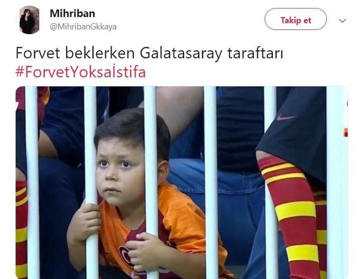 Forvet gelmeyince taraftar çılgına döndü