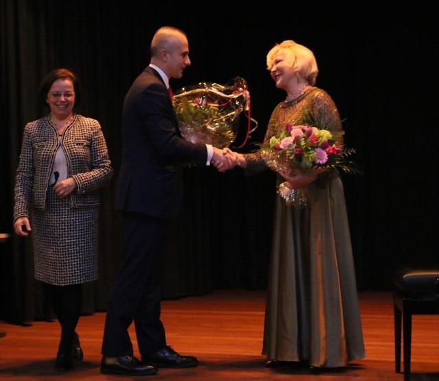 Gülsin Onaydan Almanyada konser