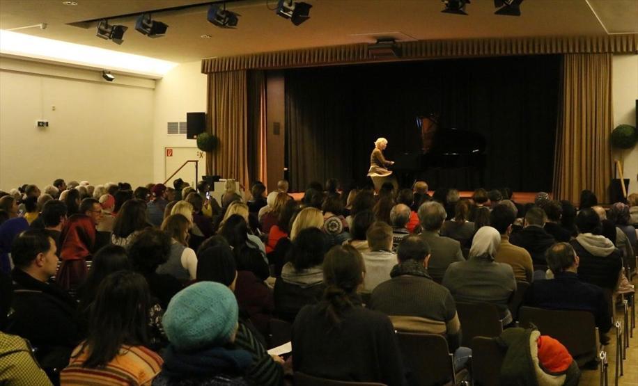 Gülsin Onaydan Almanyada konser