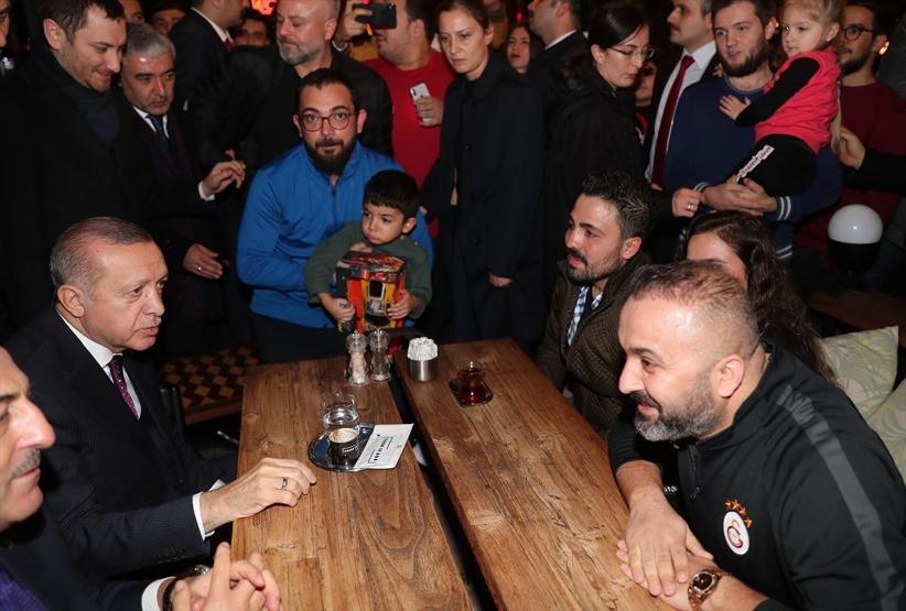 Erdoğan Antalyada vatandaşlarla sohbet etti
