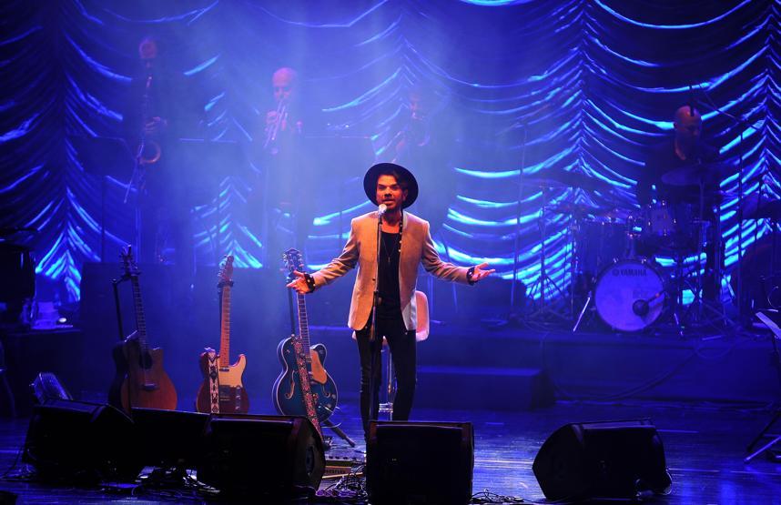 Kenan Doğuludan Bursada caz formatında konser