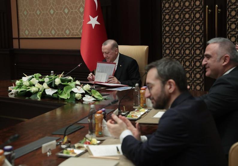 Son dakika... Sinema sektörü temsilcileri Cumhurbaşkanlığı Külliyesinde