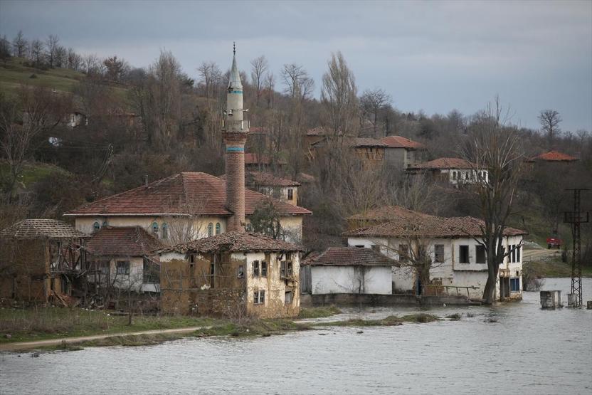Bilecikin sular altındaki sessiz köyü