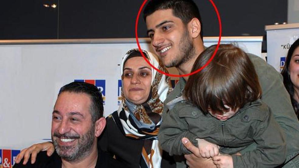 Reynmen ile Cem Yılmaz akrabaymış...Yıllar sonra ortaya çıkan görüntüler