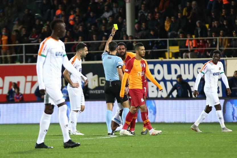 Alanyaspordan Galatasaraya çelme
