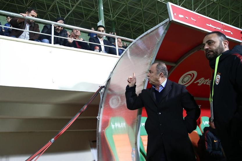 Alanyaspordan Galatasaraya çelme