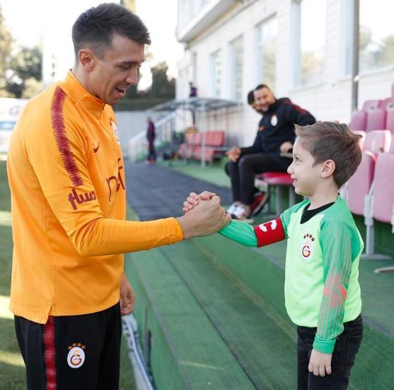 İki futbolcu takıma geri döndü