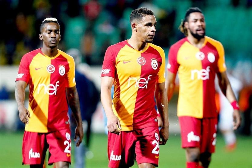 Galatasarayın UEFA kadrosu belli oldu