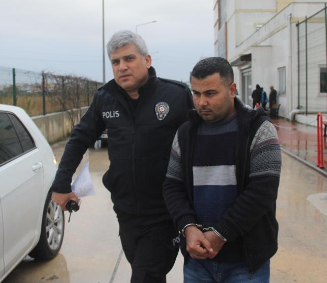 Karısını demir çubukla dövdüğü iddia edilmişti, kendini savundu