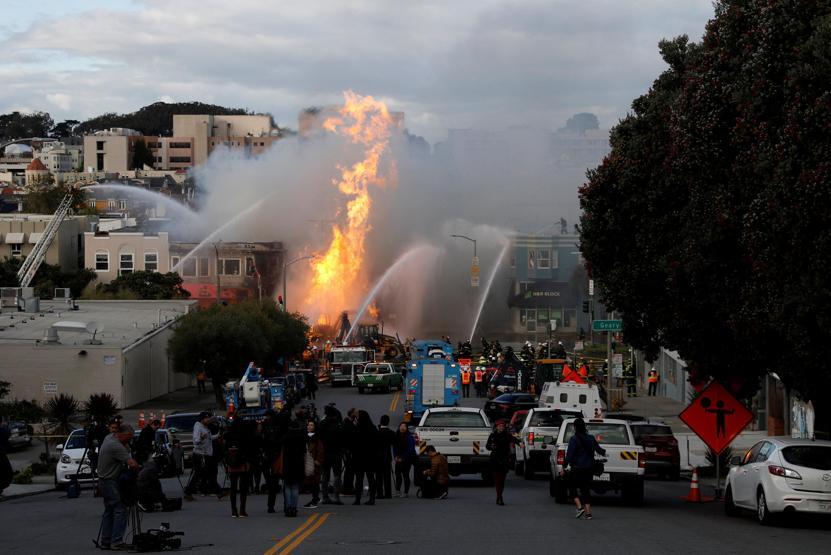 San Franciscoda dehşet anları: Alev içinde kaldılar