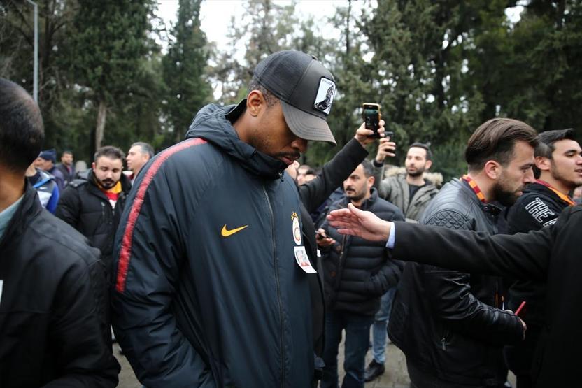 Galatasaray Fatih Terimi yalnız bırakmadı