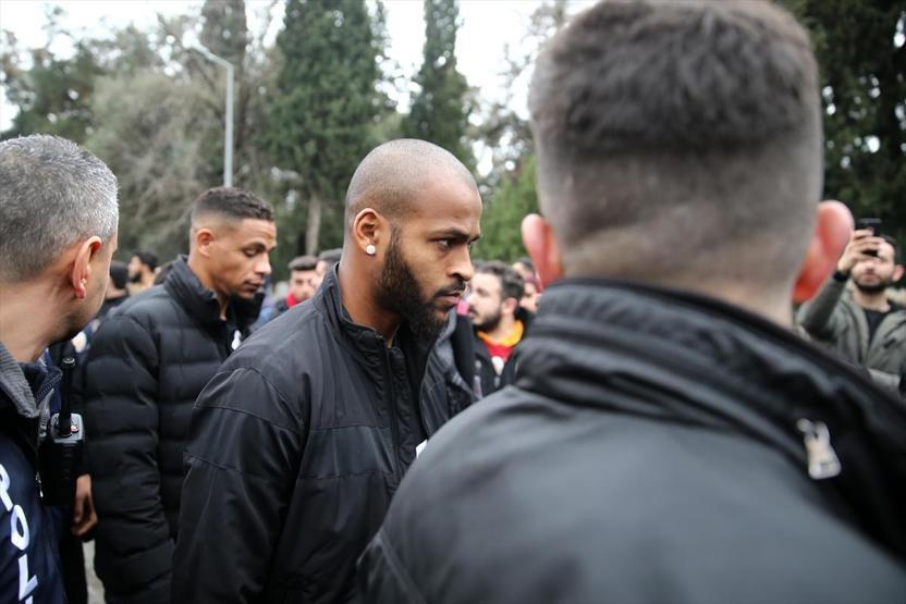 Galatasaray Fatih Terimi yalnız bırakmadı