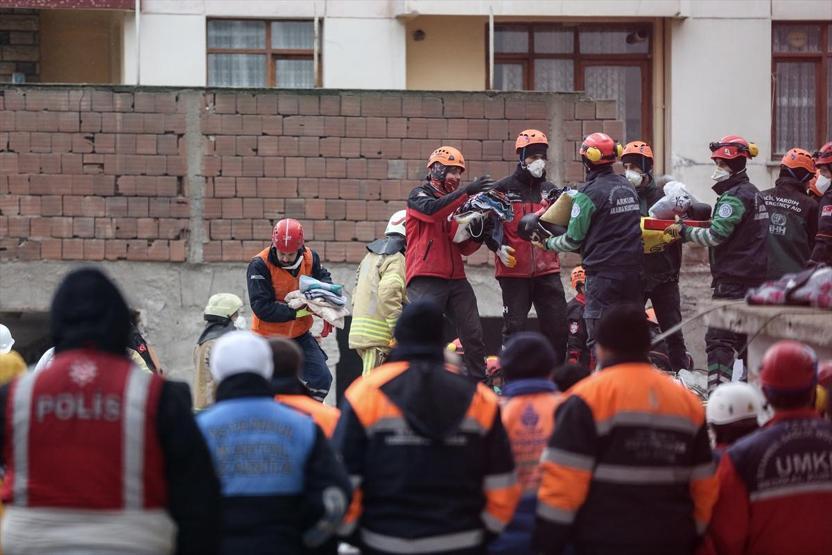 İstanbulda acı bekleyiş devam ediyor