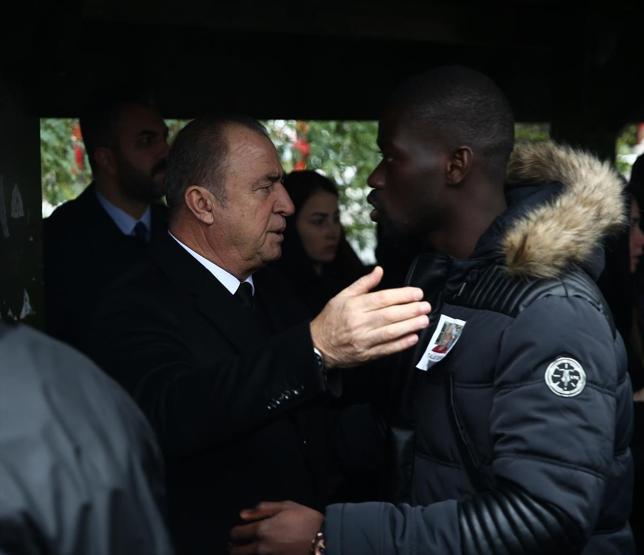 Galatasaray Fatih Terimi yalnız bırakmadı