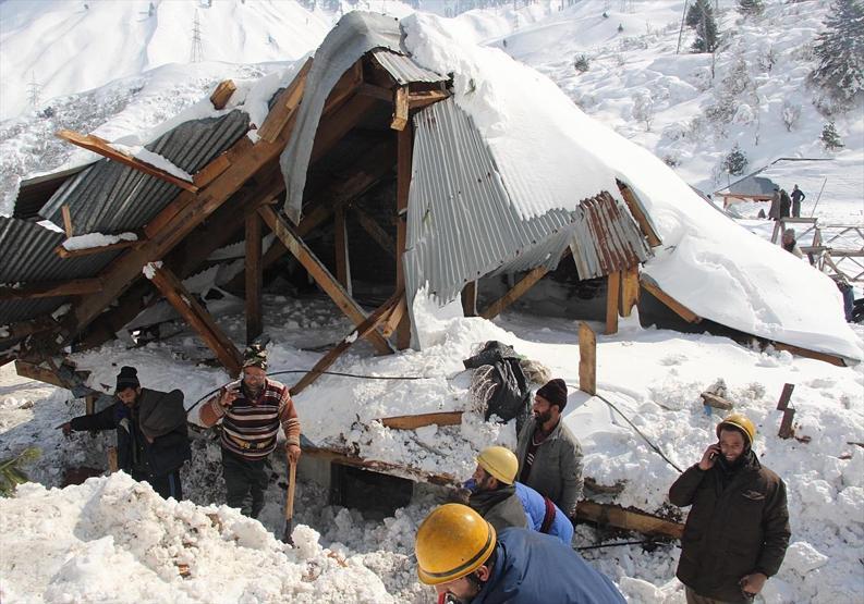 Hindistan’da çığ felaketi