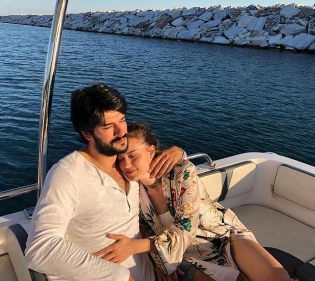 Burak Özçivit: Anne de iyi bebek de