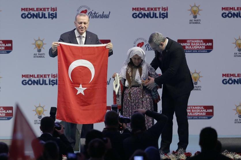 81 yaşındaki Meliha Ninenin Erdoğan sevgisi