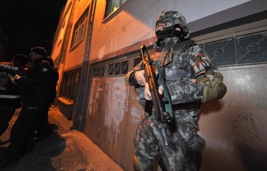 Son dakika: Bursada 4 bin polisle uyuşturucu ve terör operasyonu
