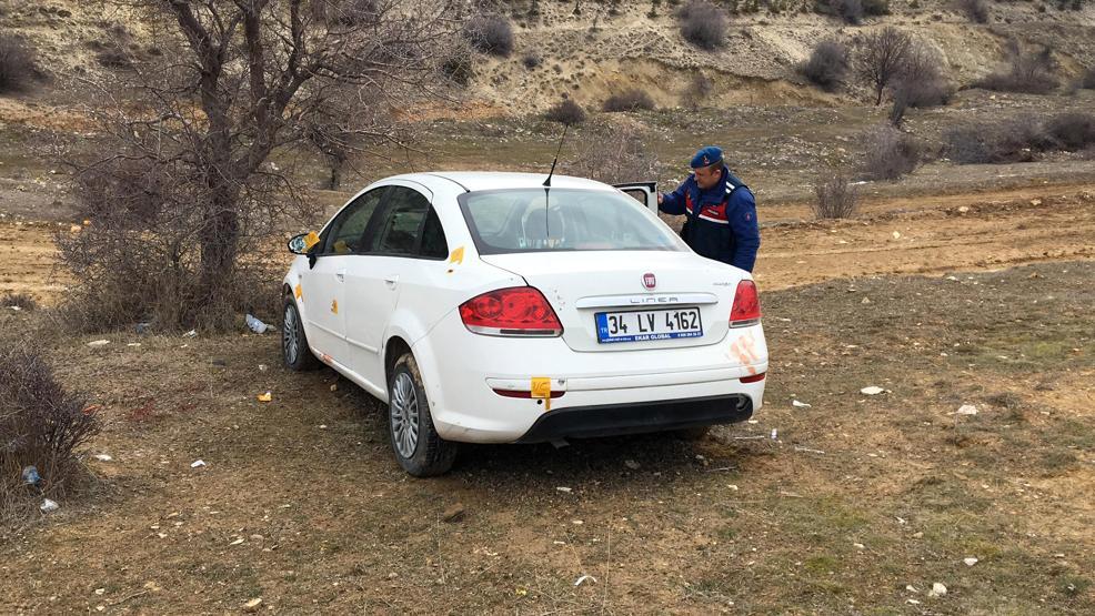Ağılda nöbet tuttu koyunlarını çalmaya gelenlere kurşun yağdırdı