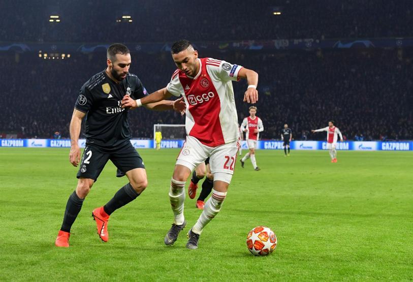 UEFA Ajaxın golünün neden iptal edildiğini açıkladı