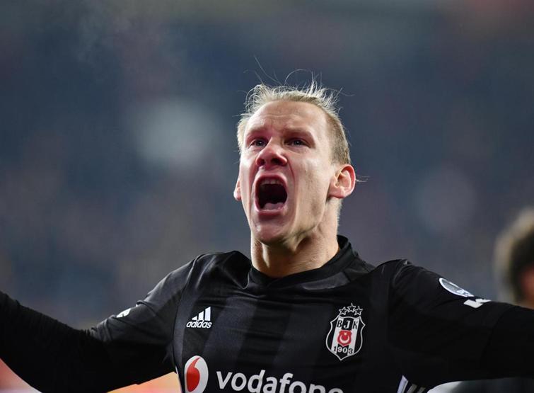 Malatyada nefes kesen maç: 3 gol ve kırmızı kart