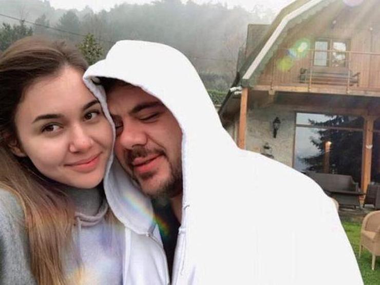 İşte Eser Yenenlerin sevgilisine aldığı tektaşın fiyatı