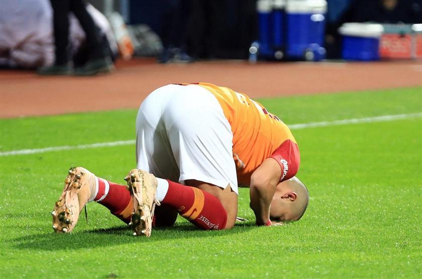 Feghouli coştu Galatasaray 4 attı
