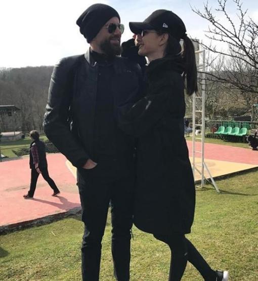 Yasemin Özilhan: Hayatımın en büyük çılgınlığı evlilik