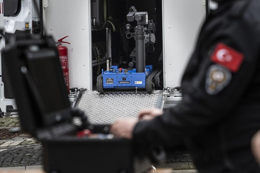 Yerli bomba imha robotu Ertuğrul İstanbulda görev başında