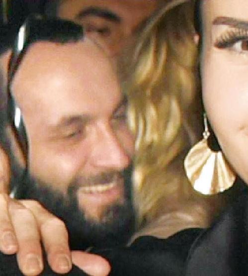 Berkay ile Ece Erken arasında şaşırtan yakınlaşma