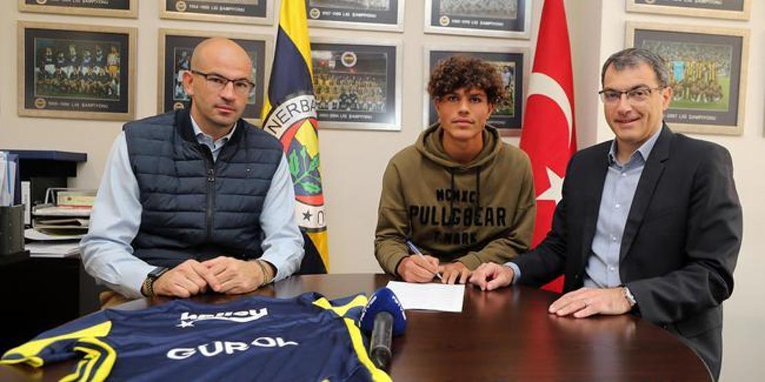 Fenerbahçeden 17 transfer birden