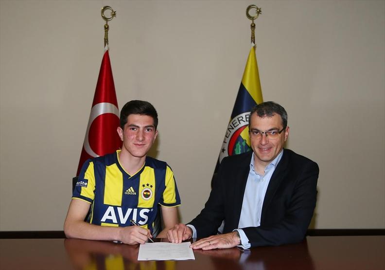 Fenerbahçeden 17 transfer birden
