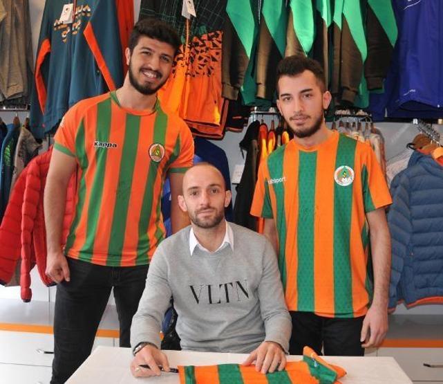 Emre Belözoğlu ve Burak Yılmaz 1,5 yıl sonra Milli Takımda