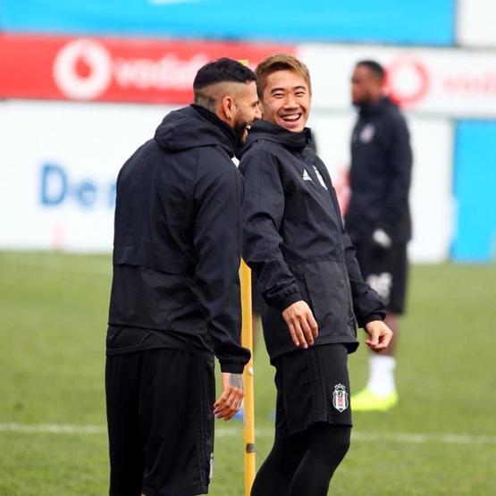 Quaresma ve Kagawanın neşeli halleri