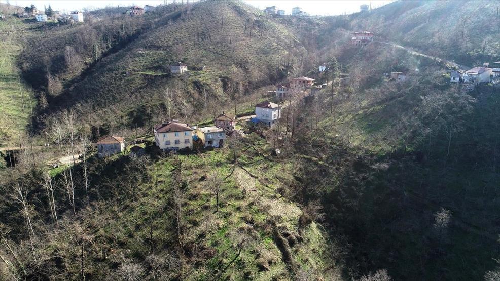 Orduda heyelan riski nedeniyle bazı evler boşaltıldı