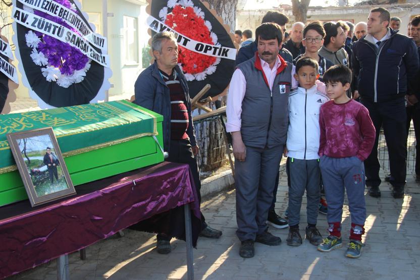 20 gün sonra cansız bedeni bulunan Barış Kurt son yolculuğuna uğurlandı