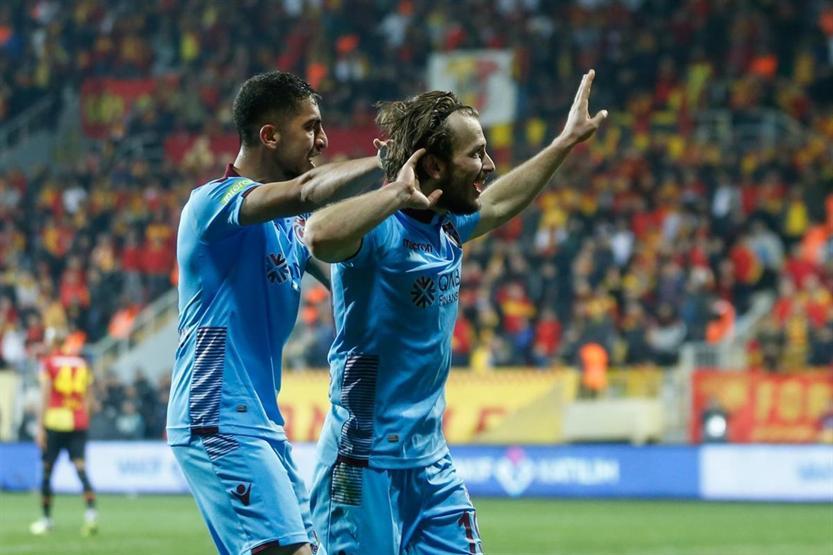 Trabzonsporun Türk futboluna yeni hediyesi: Abdulkadir Parmak