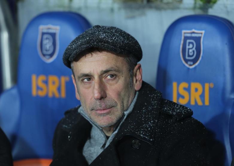 Başakşehir - Bursaspor maçı ertelendi