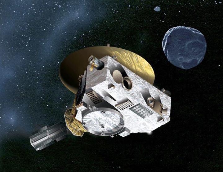 NASA yeni fotoğrafları paylaştı: Komplo teorisyenleri alarma geçti