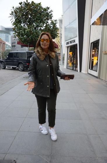 Hülya Avşar 5 saatte 15 bin TL harcadı